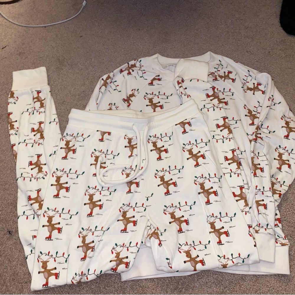 Pink 2 Piece Christmas Pajamas